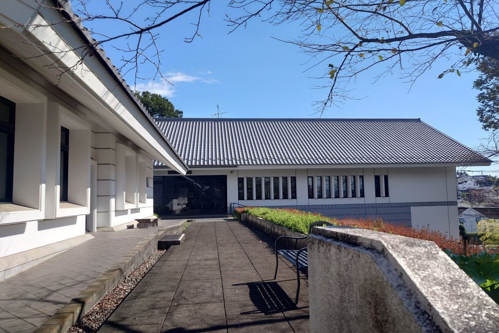 81191_011_32483008_1_2_自由民権資料館_側面